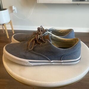 Men’s Size 11 Sperry Shoes